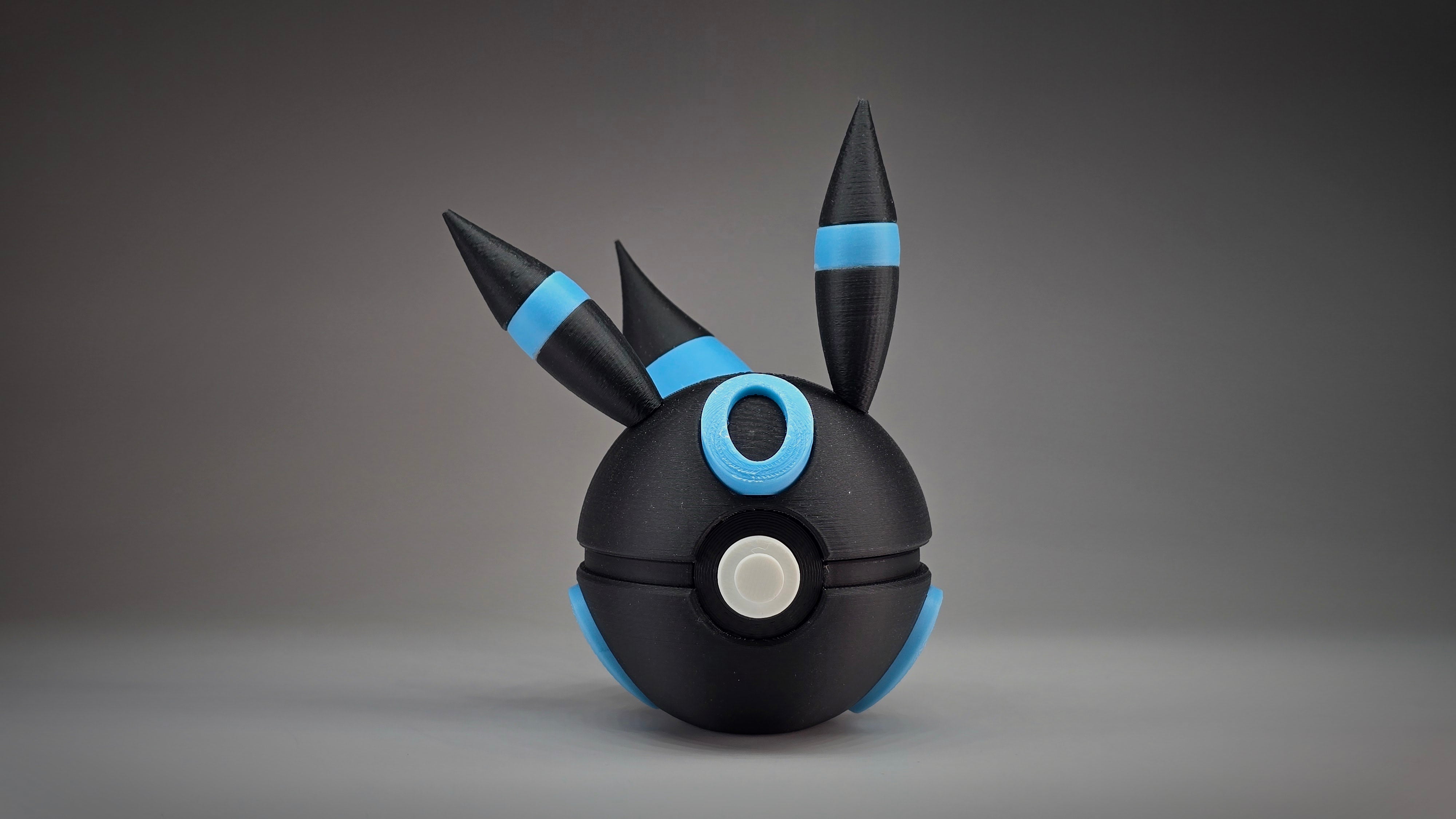#0197 - Umbreon Ball