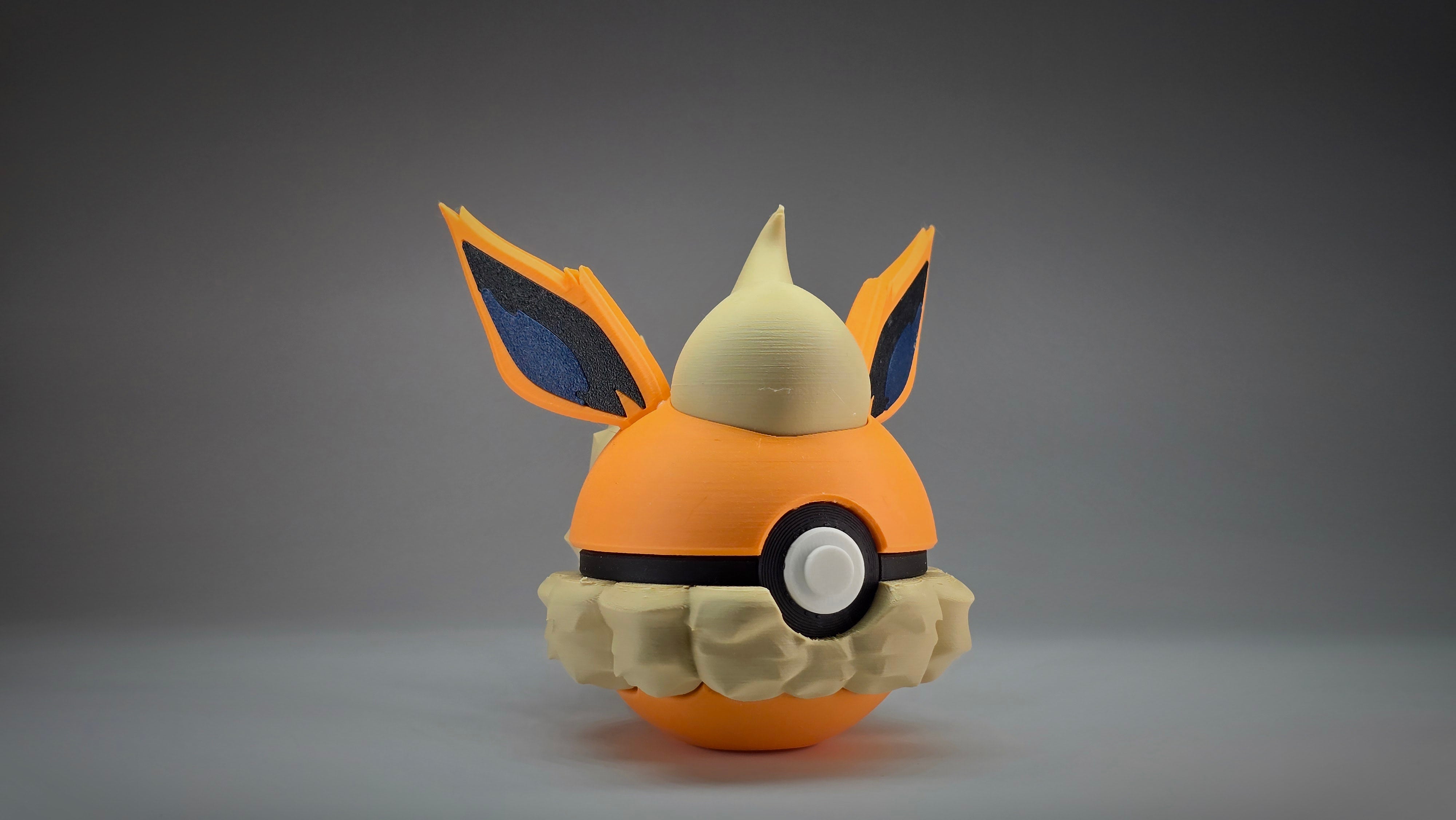 #0136 - Flareon Ball