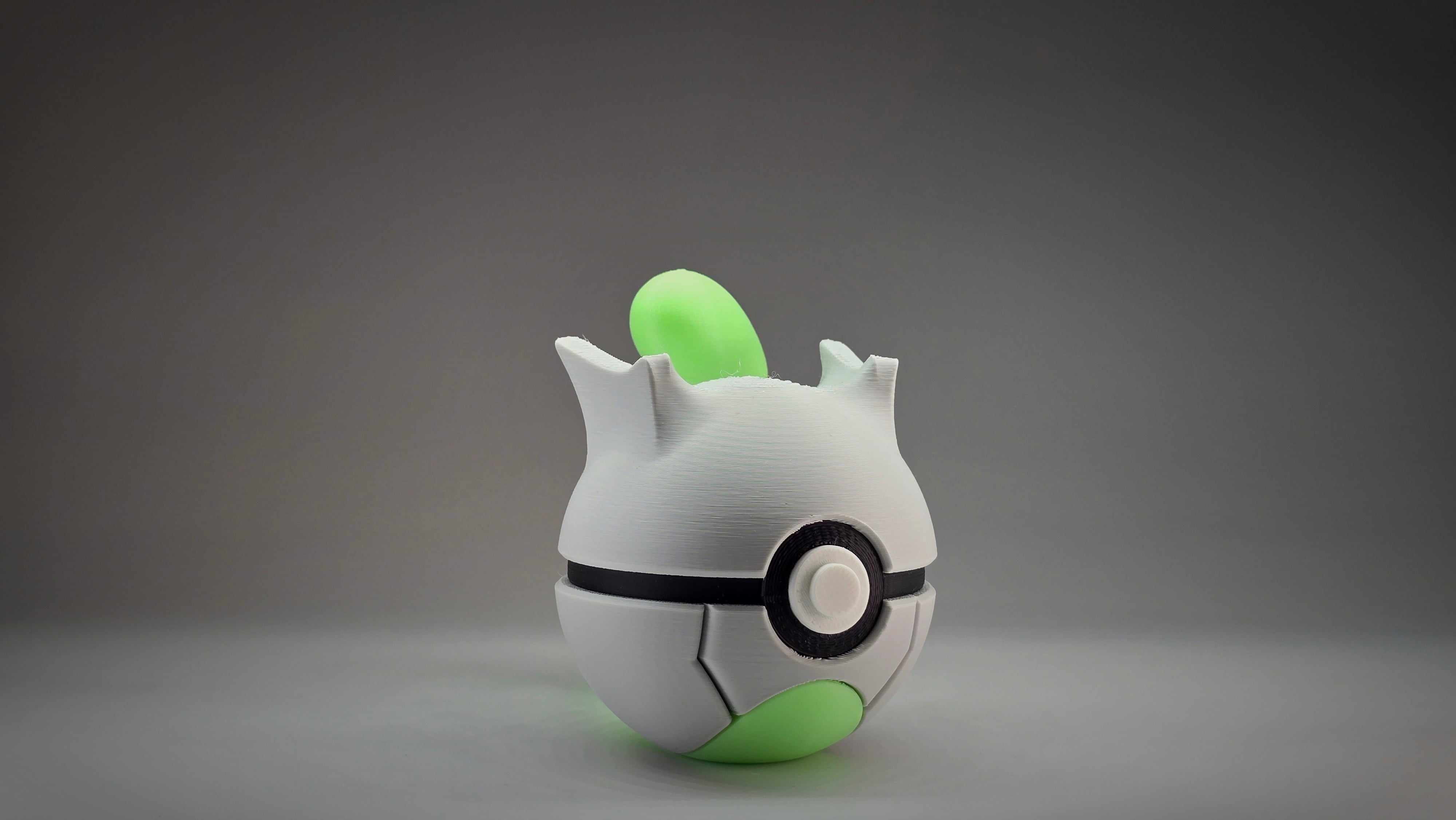 #0150 - Mewtwo Ball