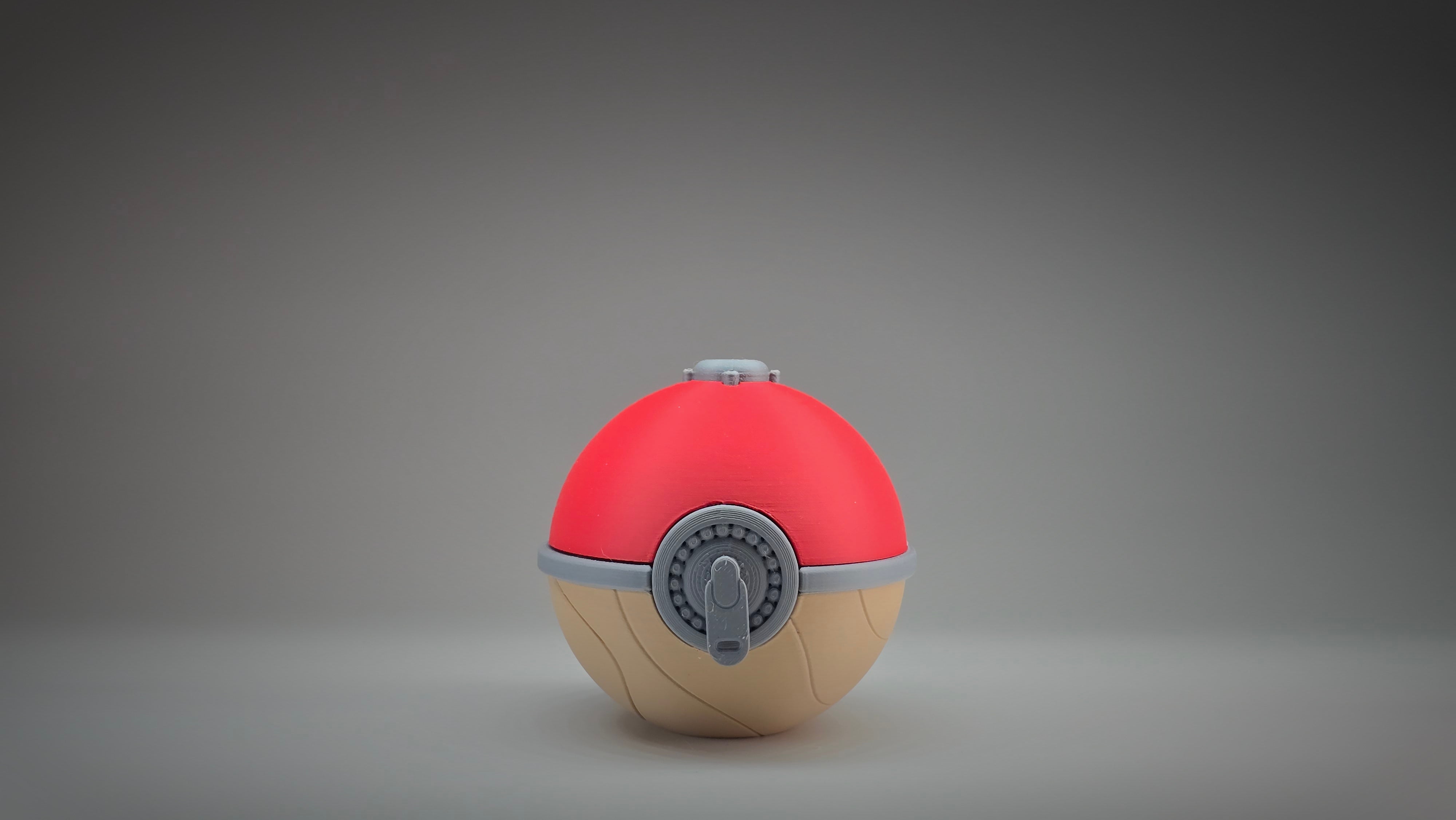 Hisui Poké Ball