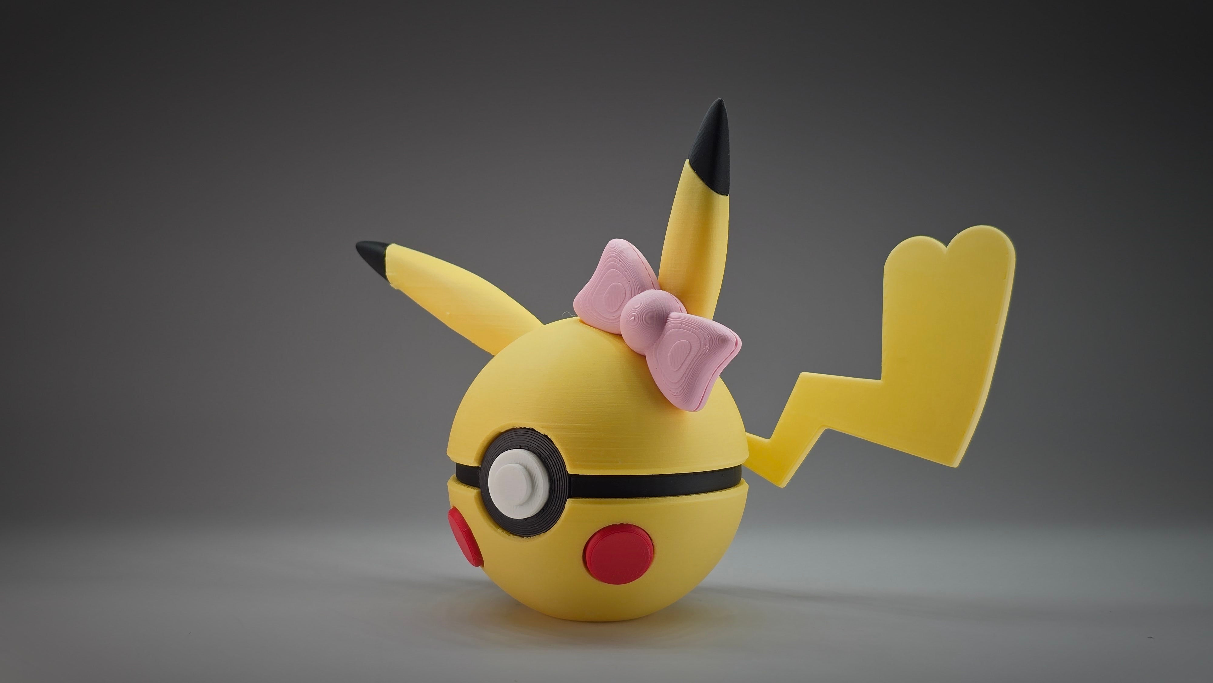 #0025 - Pikachu Ball