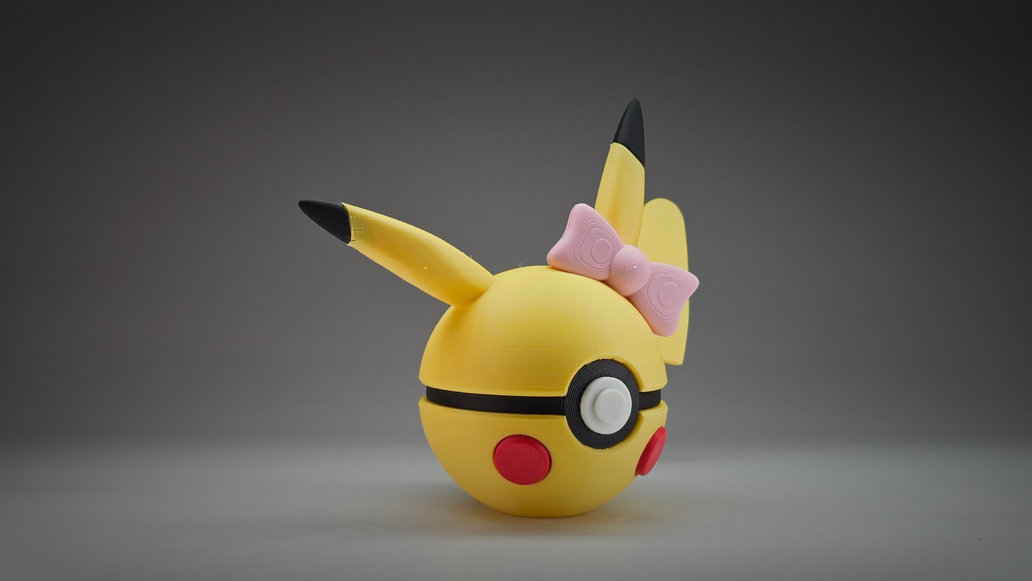 #0025 - Pikachu Ball