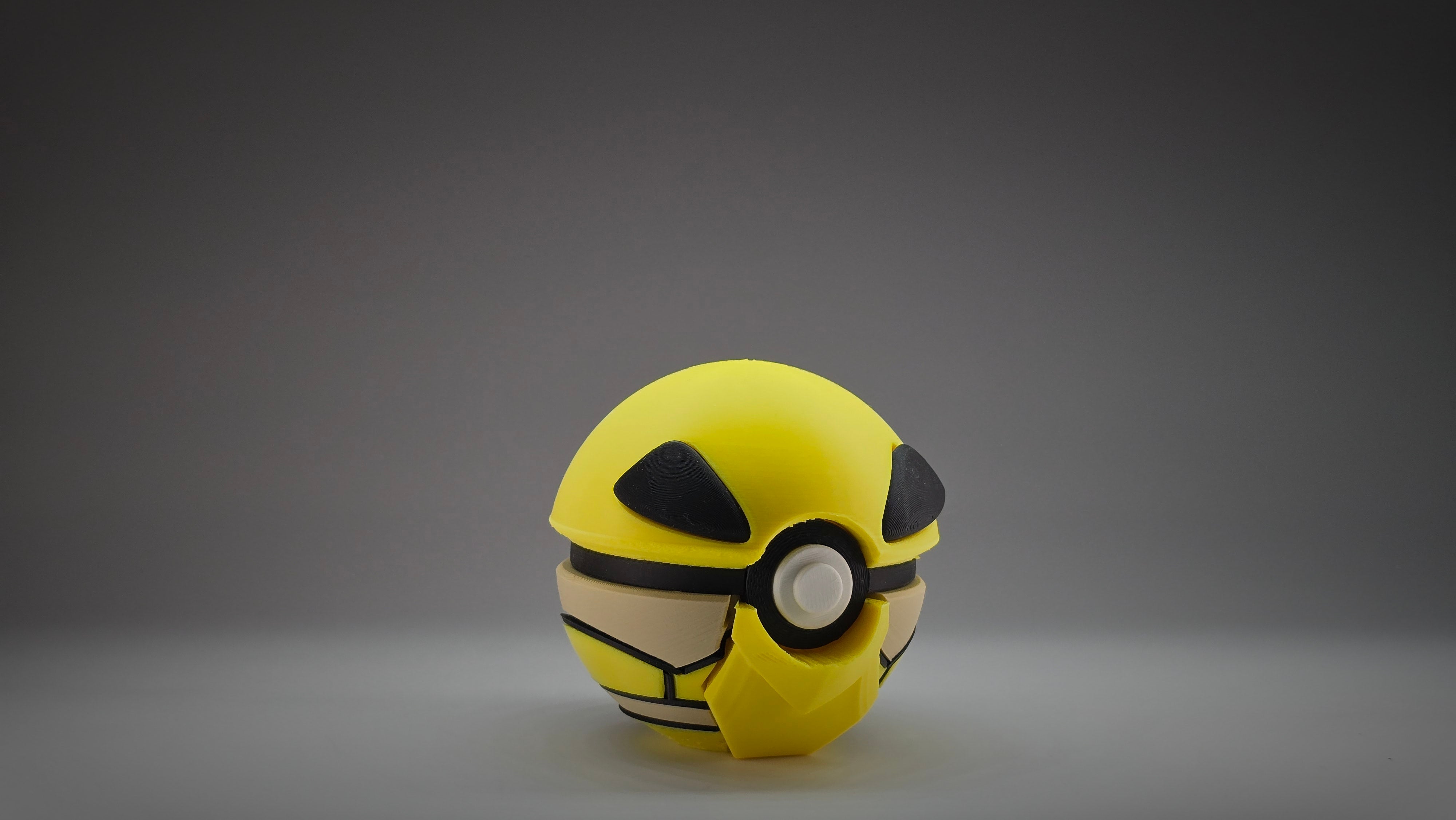 #0014 - Kakuna Ball