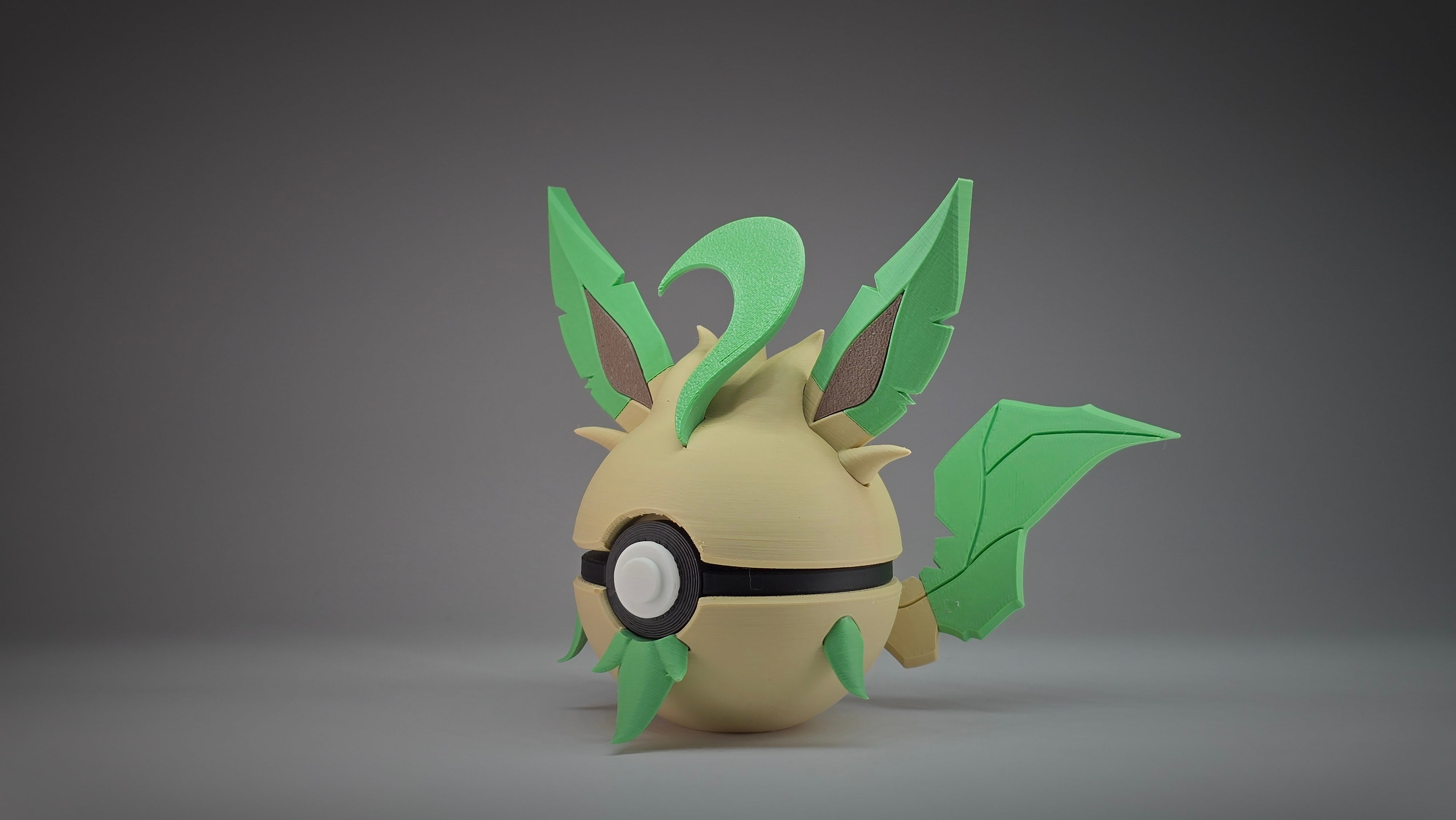 #0470 - Leafeon Ball