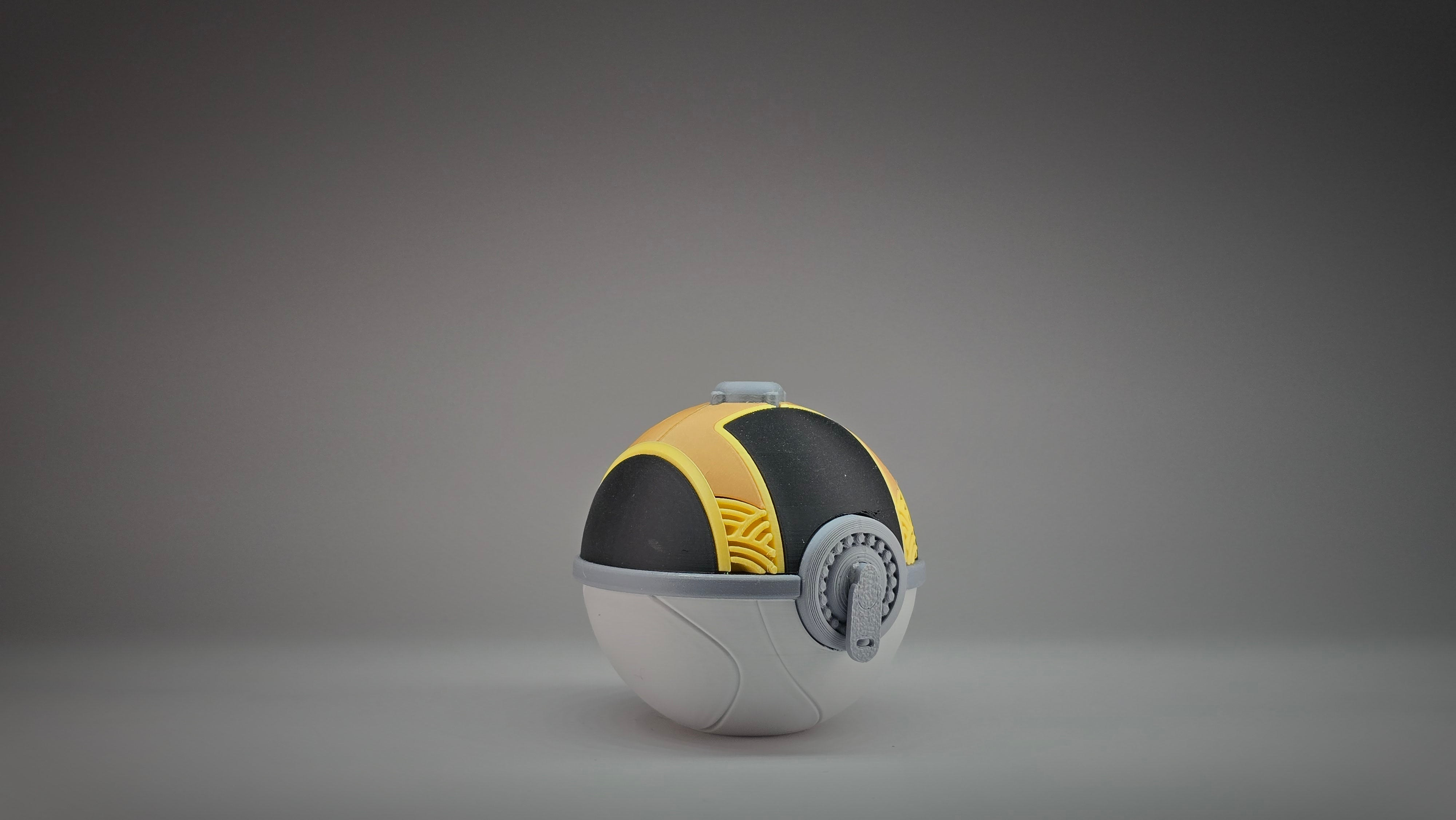 Hisui Ultra Ball