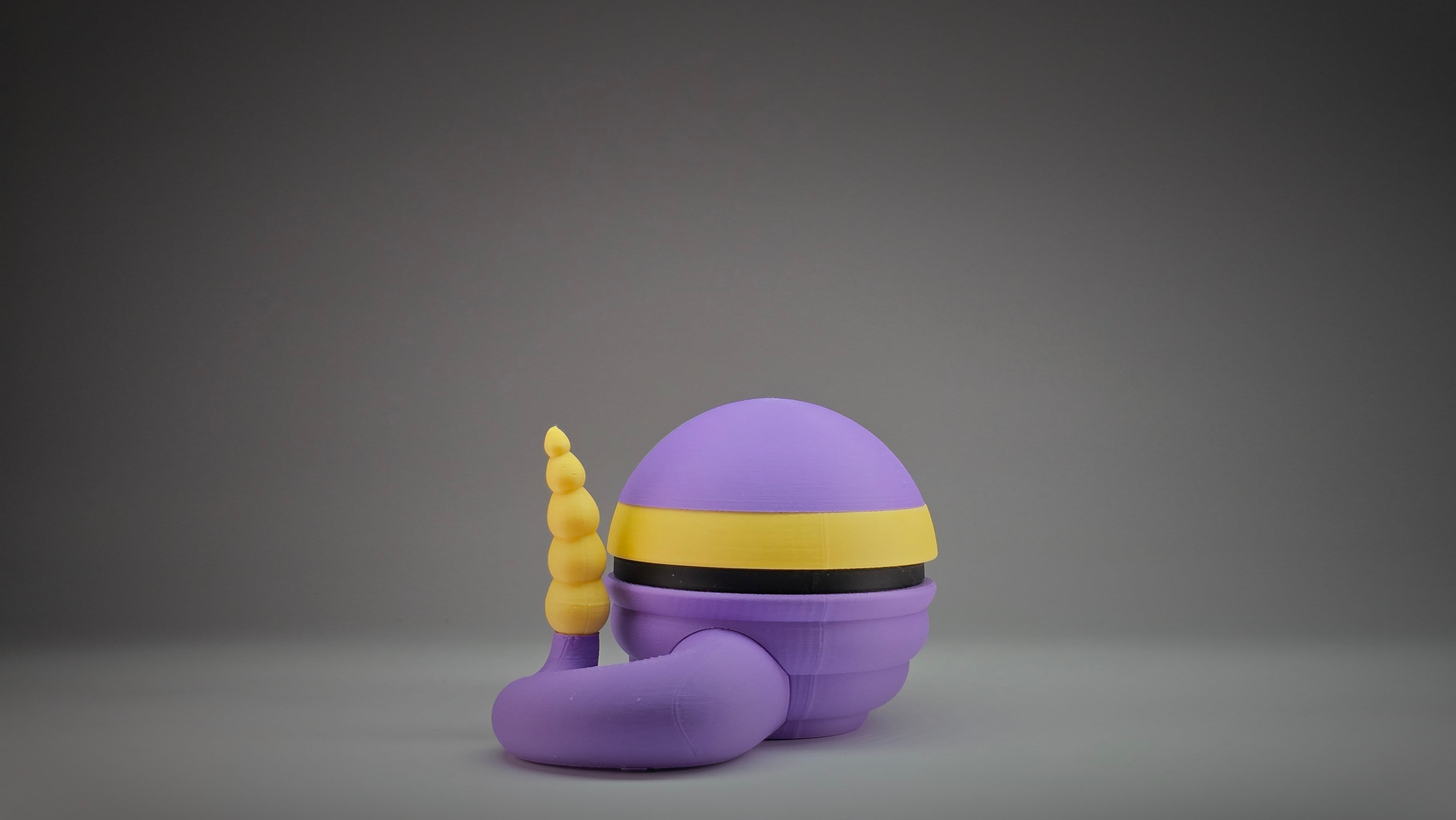 #0023 - Ekans Ball