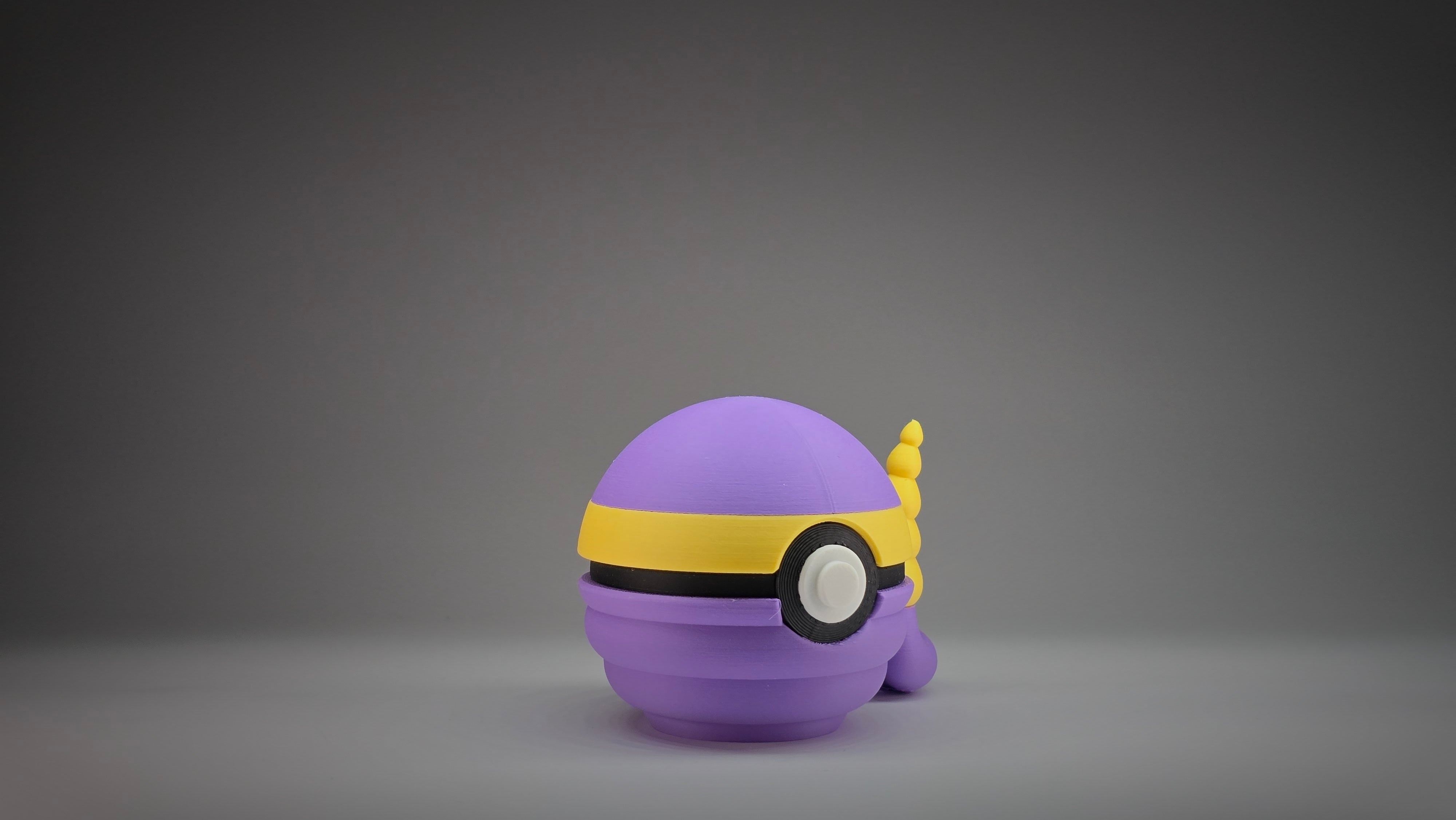 #0023 - Ekans Ball