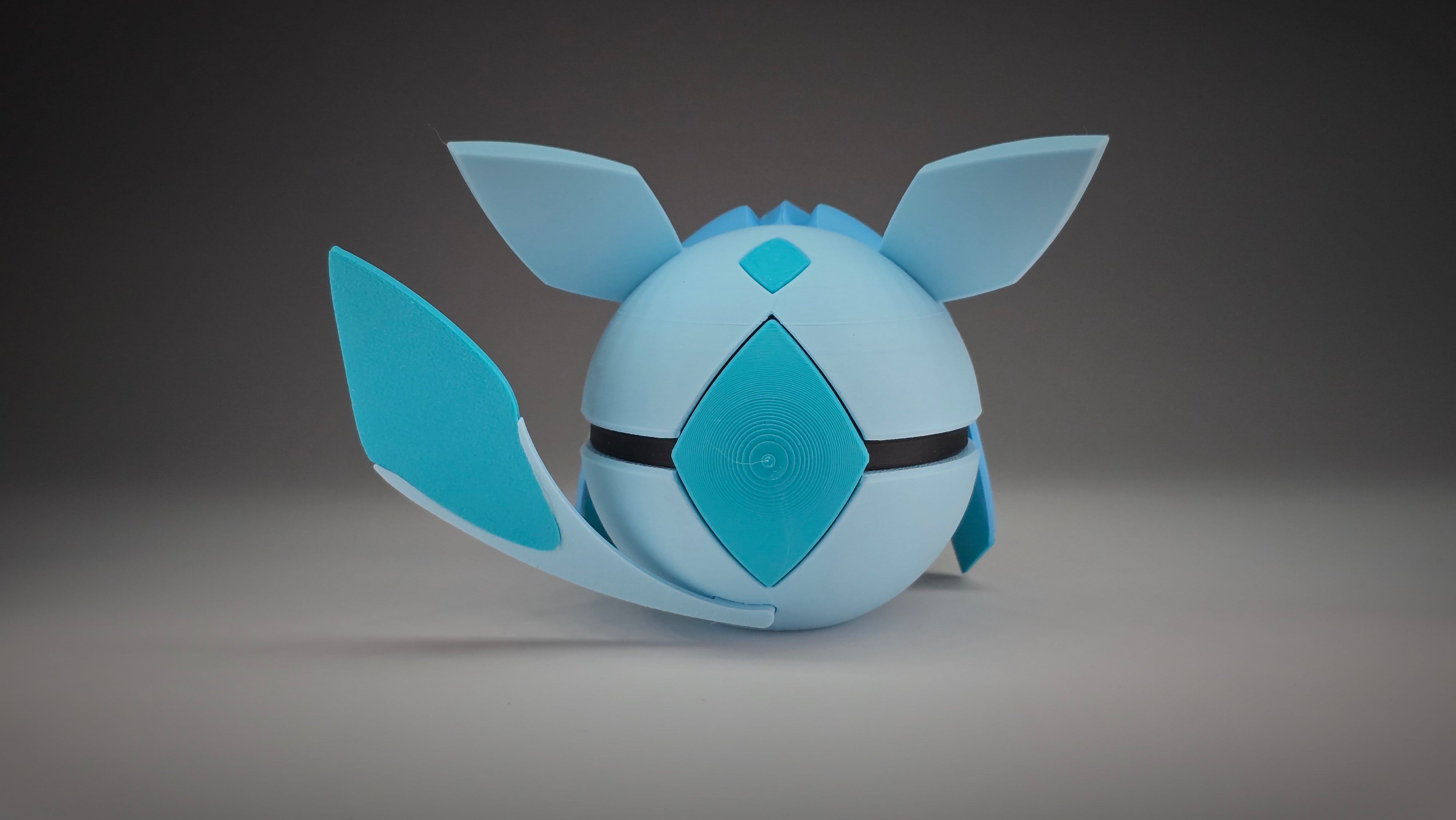 #0471 - Glaceon Ball