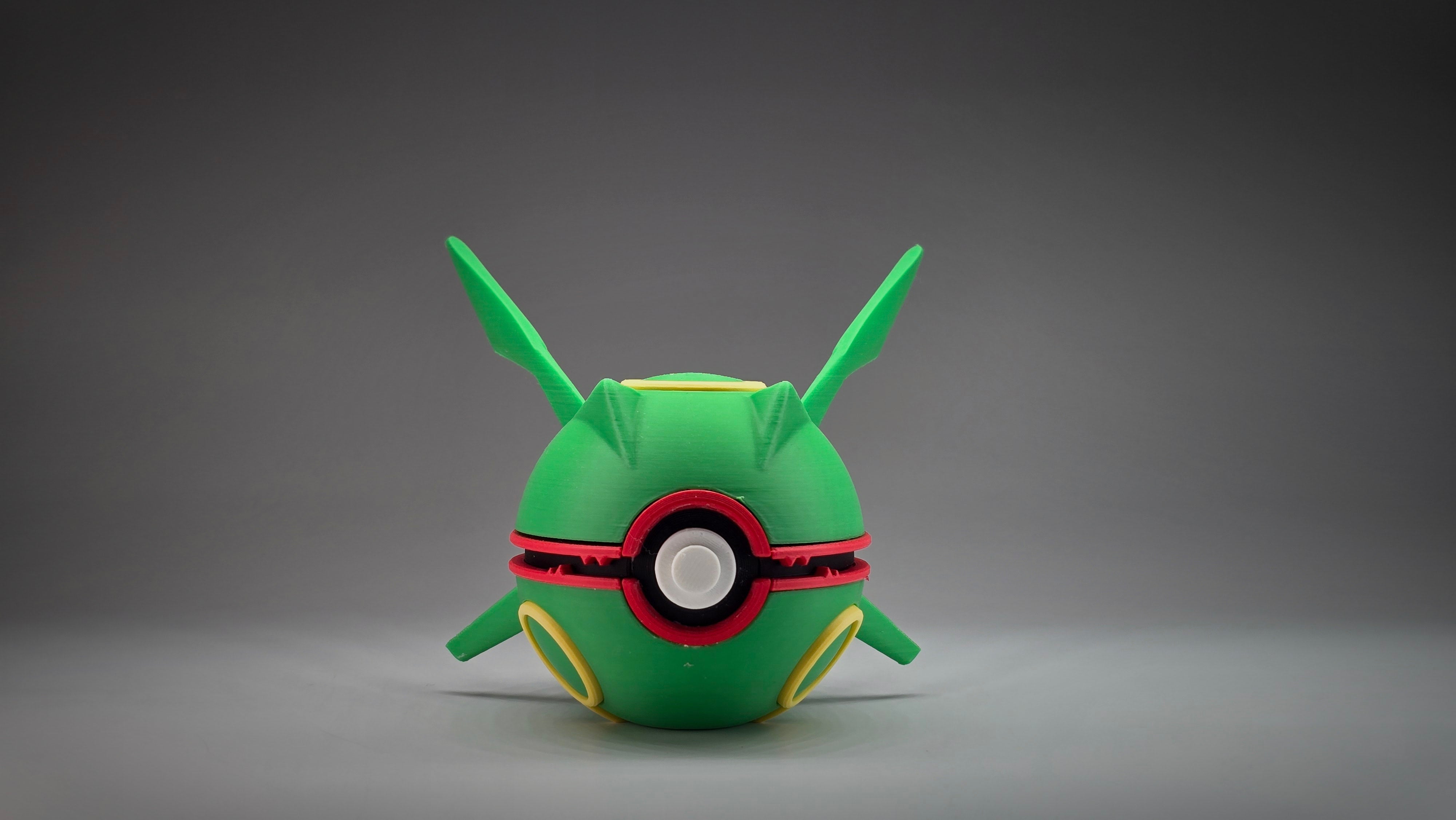 #0384 - Rayquaza Ball