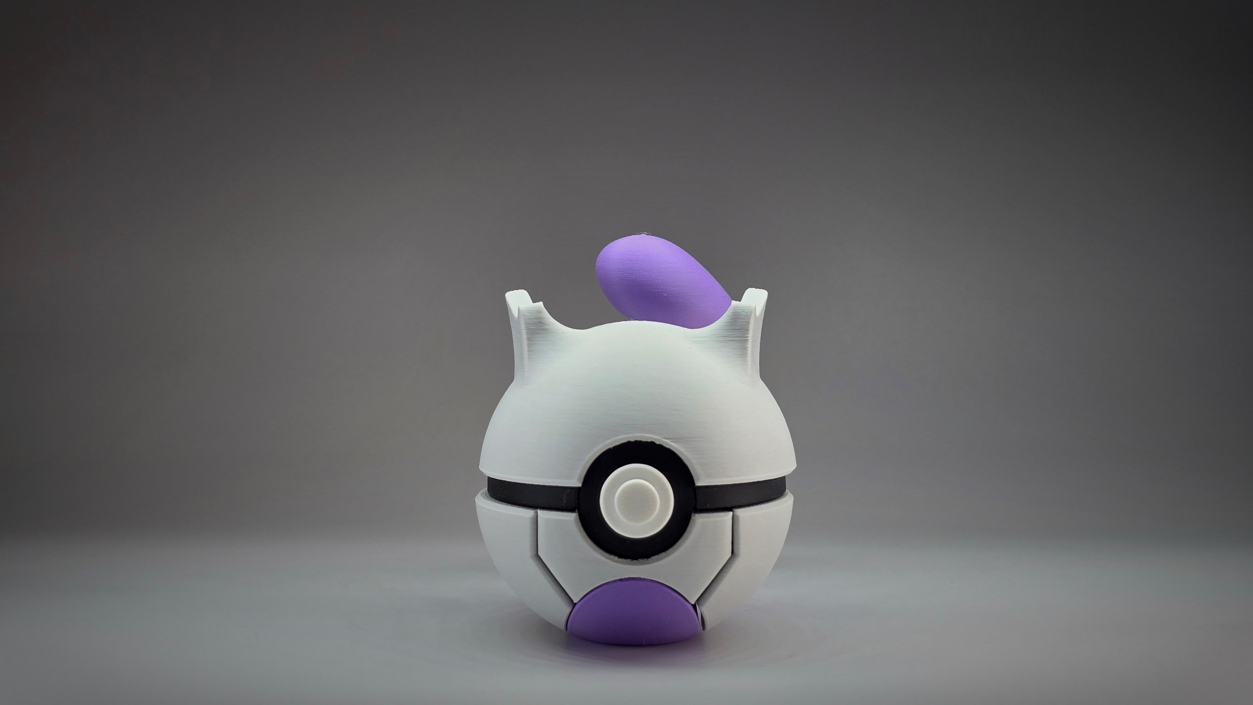 #0150 - Mewtwo Ball