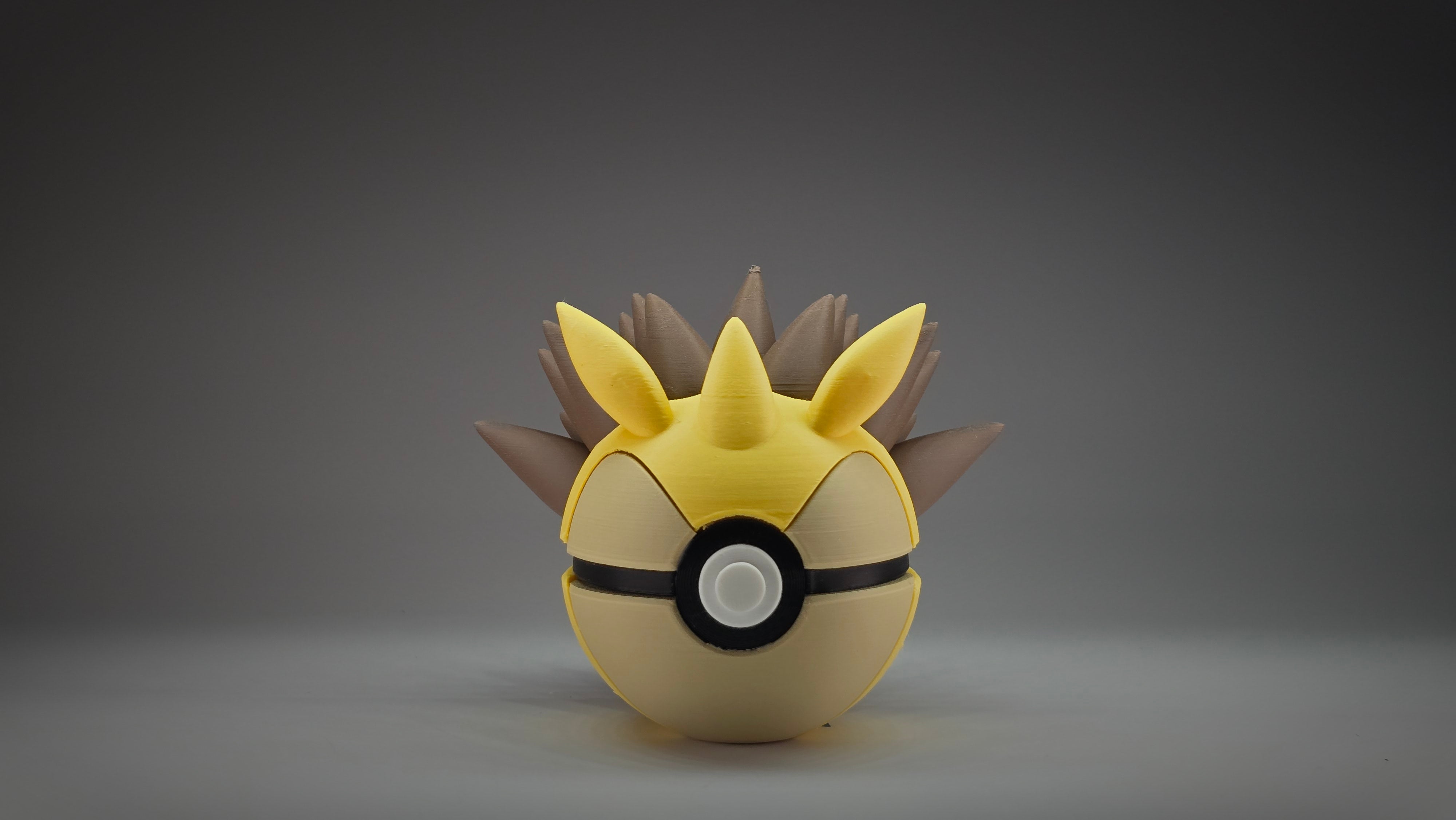 #0028 - Sandslash Ball