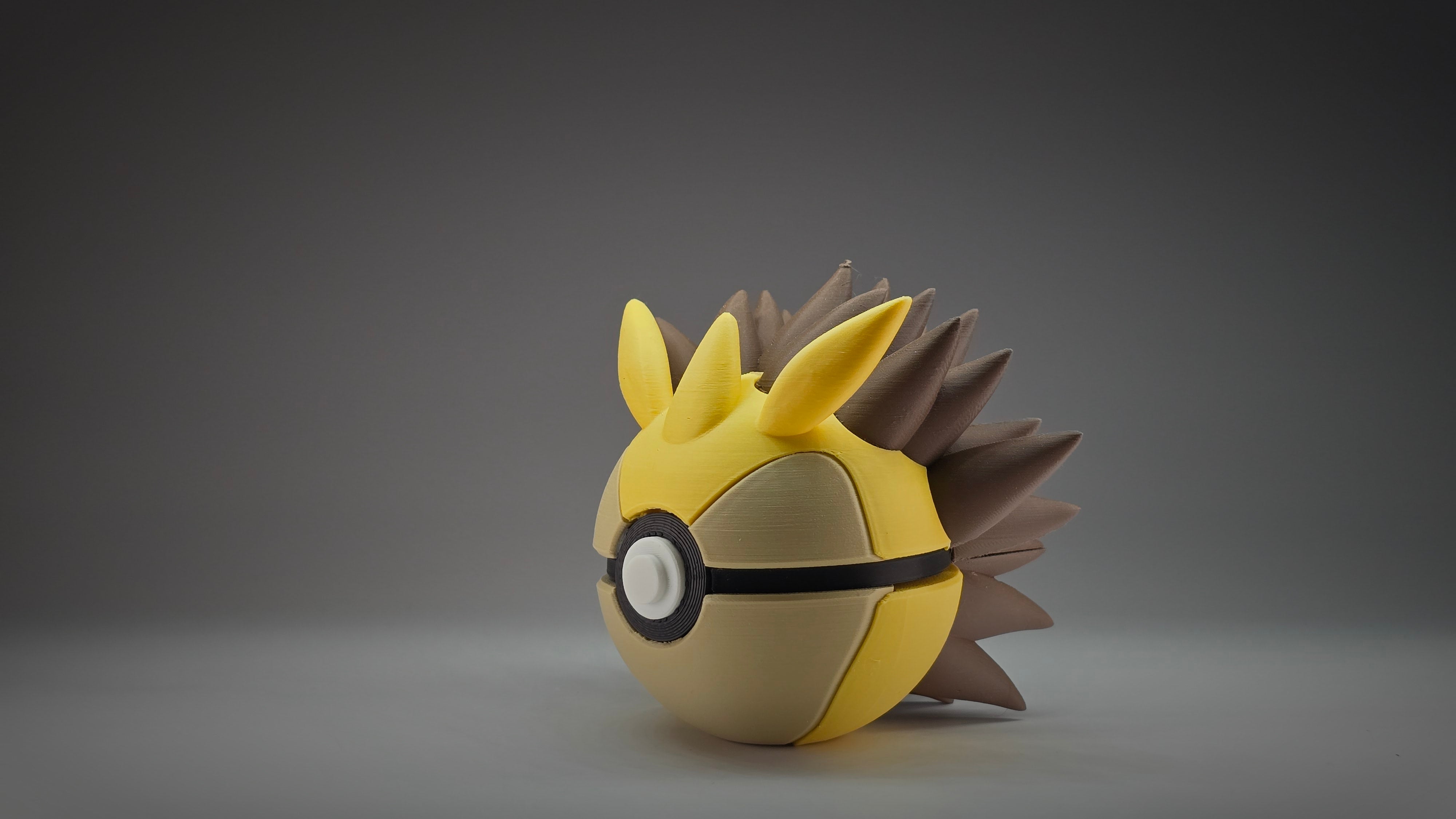 #0028 - Sandslash Ball