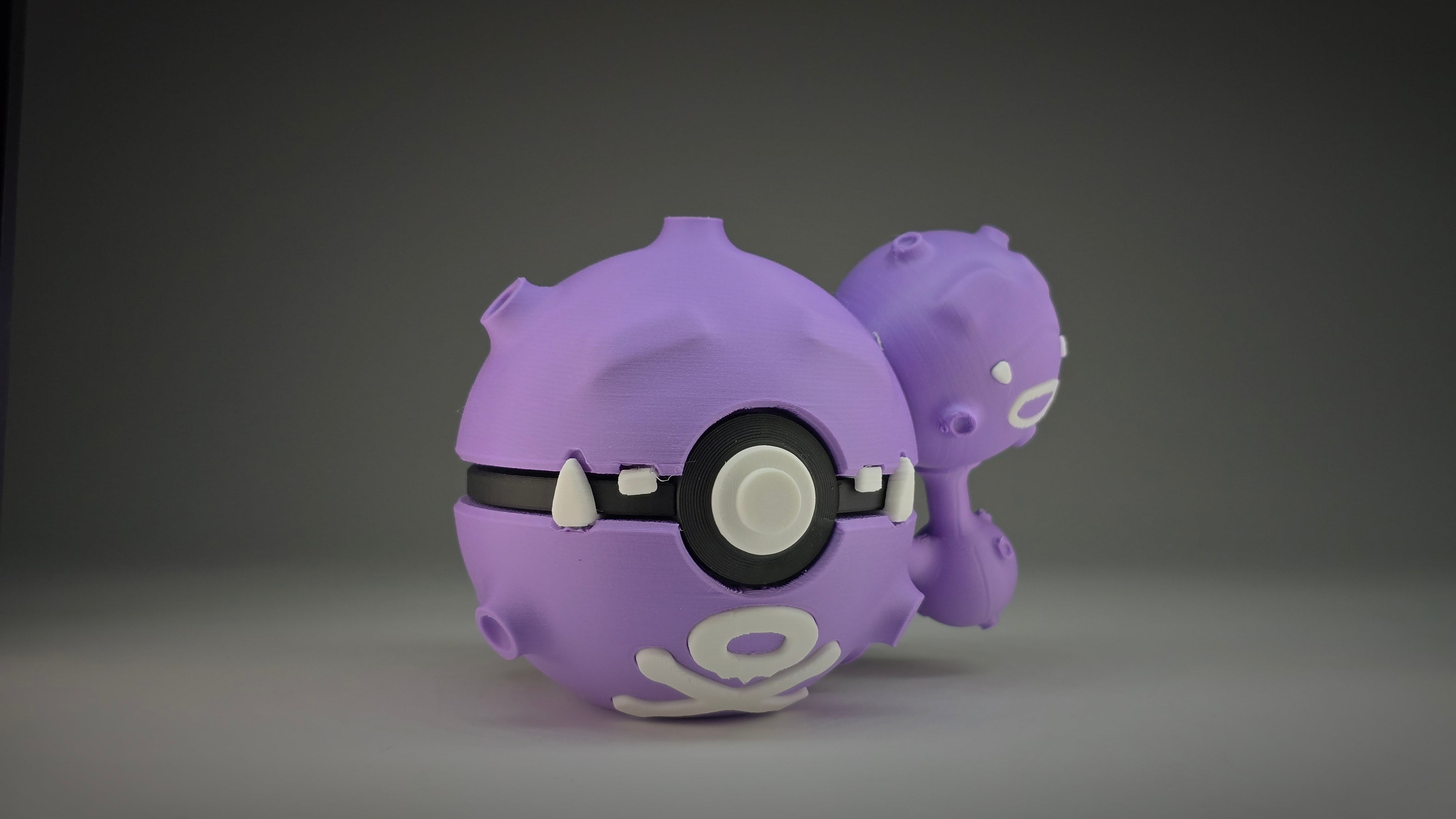 #0110 - Weezing Ball