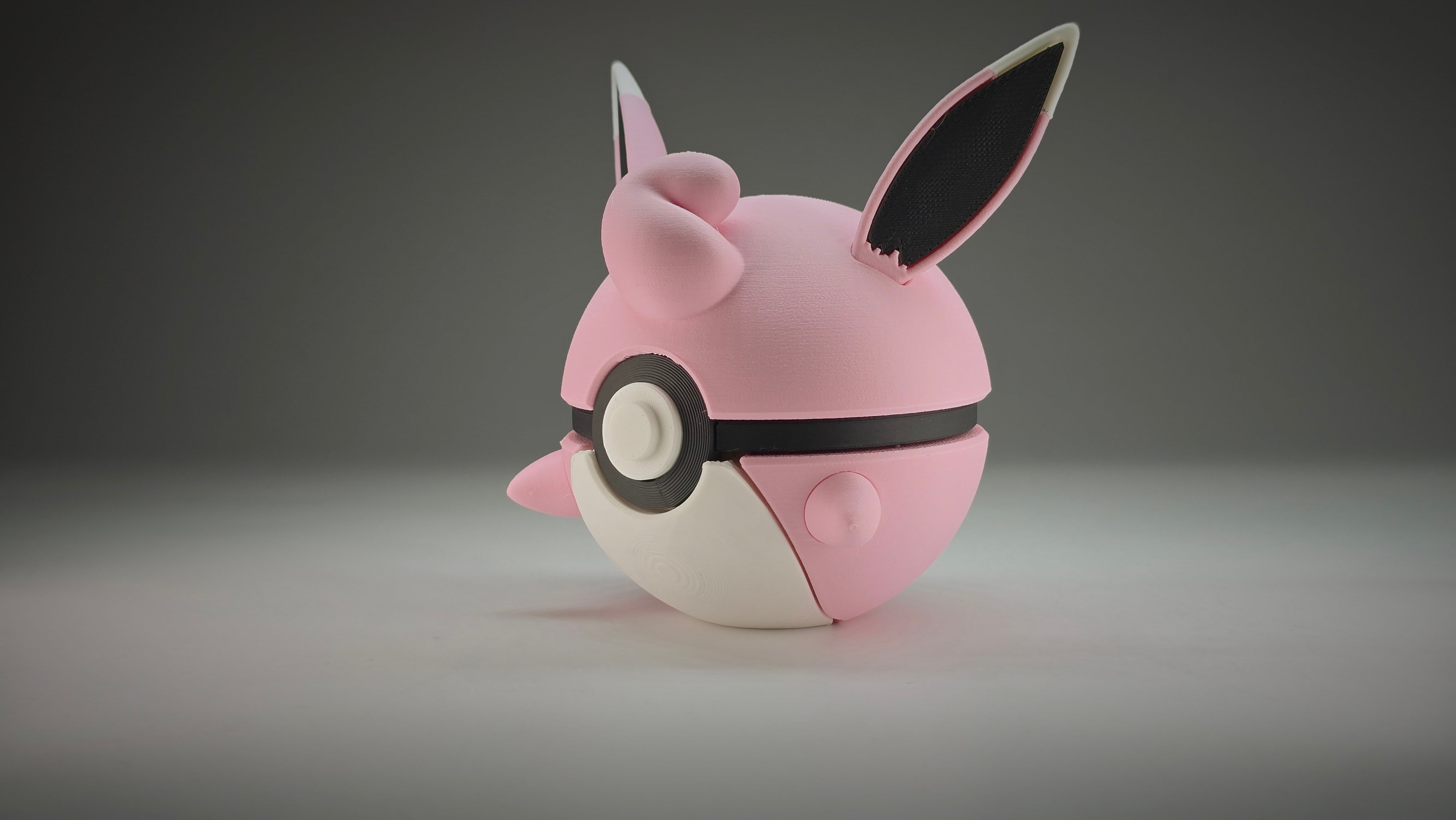 #0040 - Wigglytuff Ball