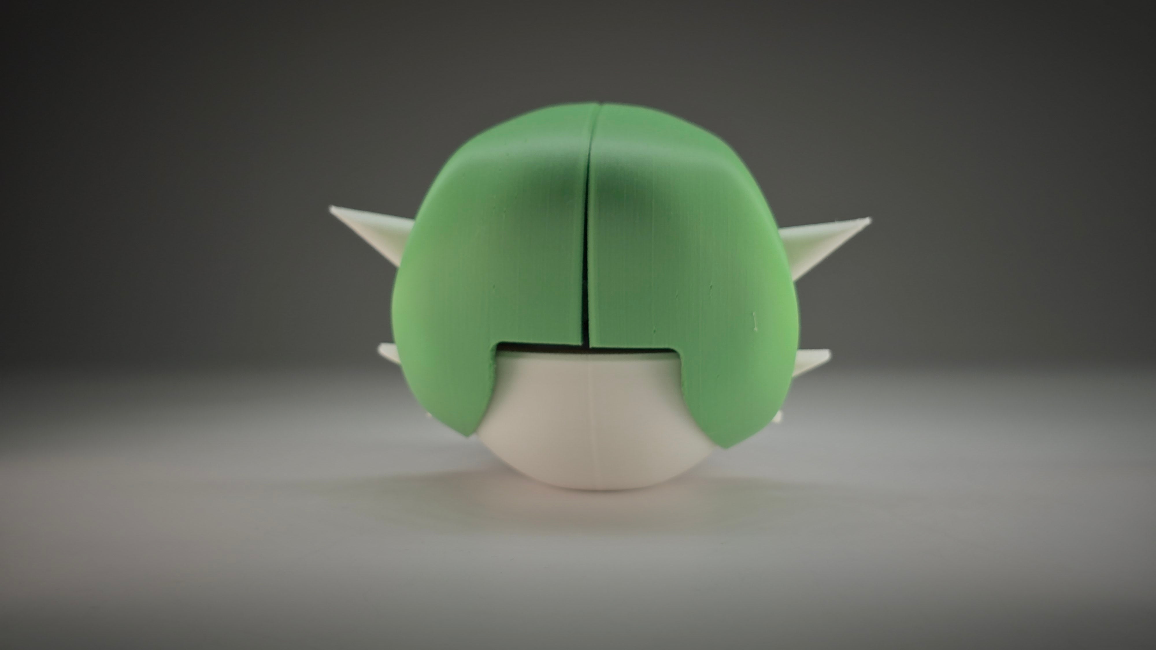 #0282 - Gardevoir Ball