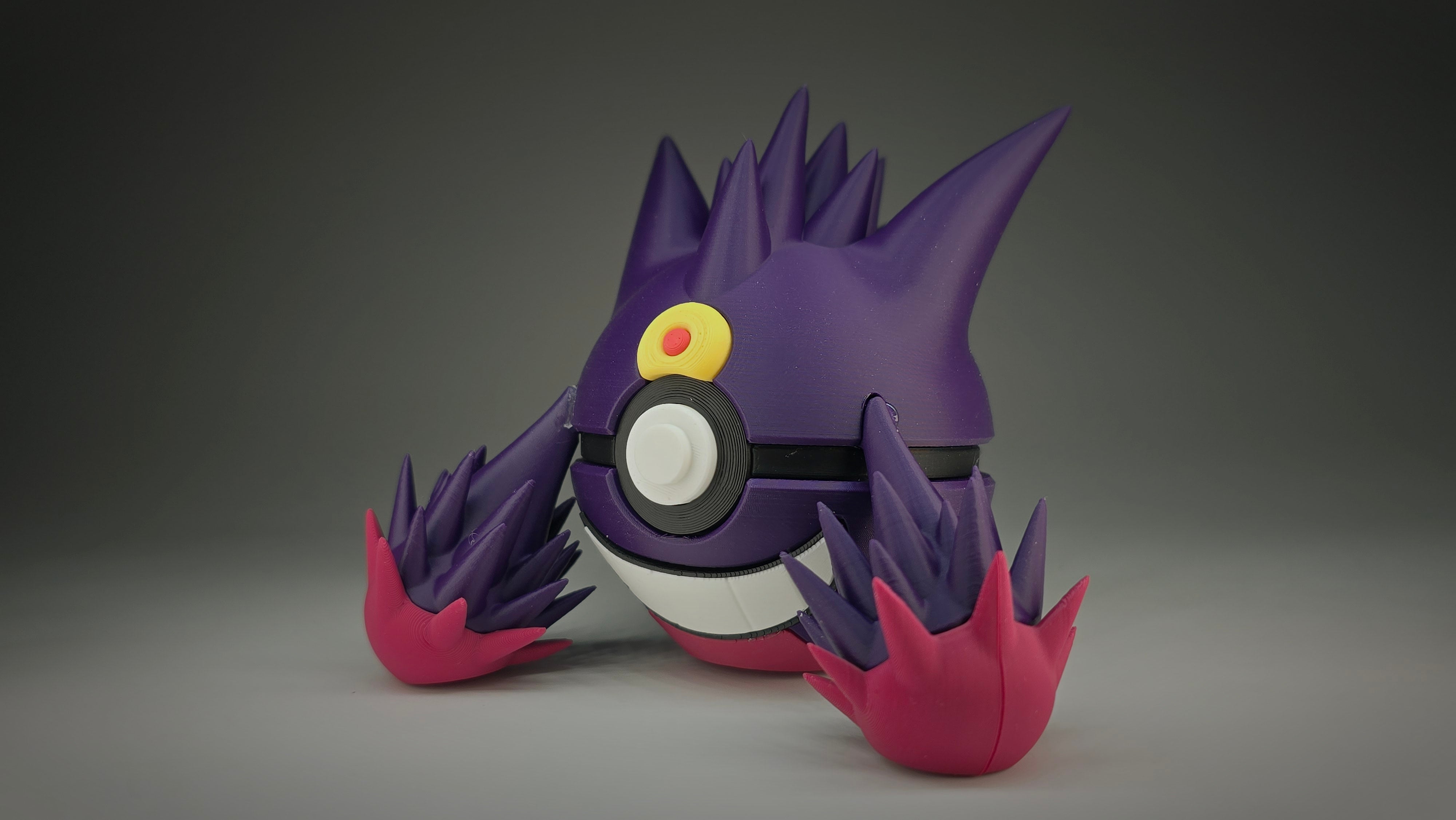 #0094 Mega Gengar Ball